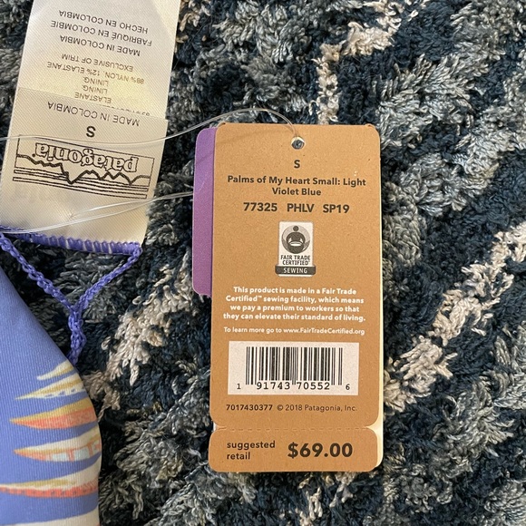 BNWT Patagonia Palms of My Heart Small: Light
Violet Blue TOP + Bottom - Picture 2 of 4